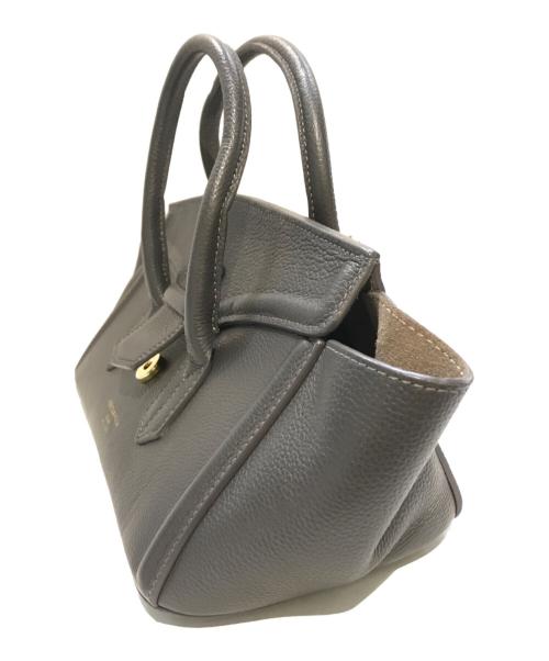 CHRISTIAN VILLA（クリスチャンヴィラ）CHRISTIAN VILLA (クリスチャンヴィラ) レザーハンドワイドバッグ グレーの古着・服飾アイテム