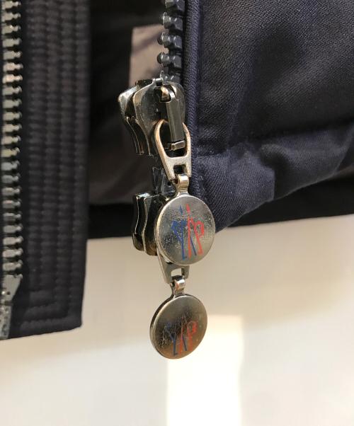 MONCLER（モンクレール）MONCLER (モンクレール) ダウンジャケット　420914033805 ネイビー サイズ:SIZE 1の古着・服飾アイテム