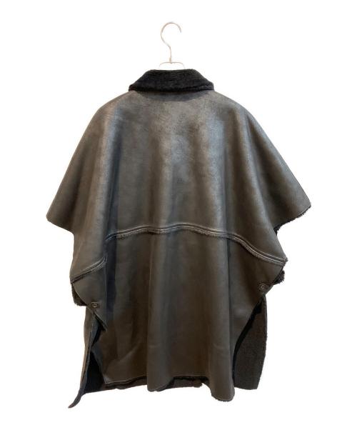 Ameri（アメリ）AMERI (アメリ) REVERSIBLE BOA PONCHO COAT　01220730980 ブラック サイズ:Fの古着・服飾アイテム