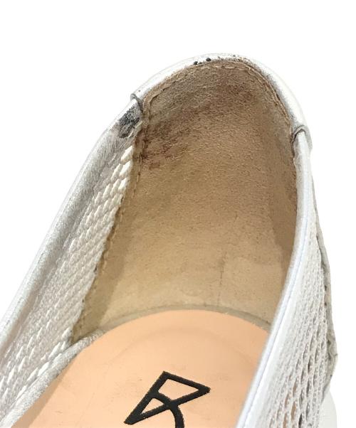 FABIO RUSCONI（ファビオルスコーニ）FABIO RUSCONI (ファビオルスコーニ) ポインテッドトウローヒールネットパンプス シルバー サイズ:38の古着・服飾アイテム