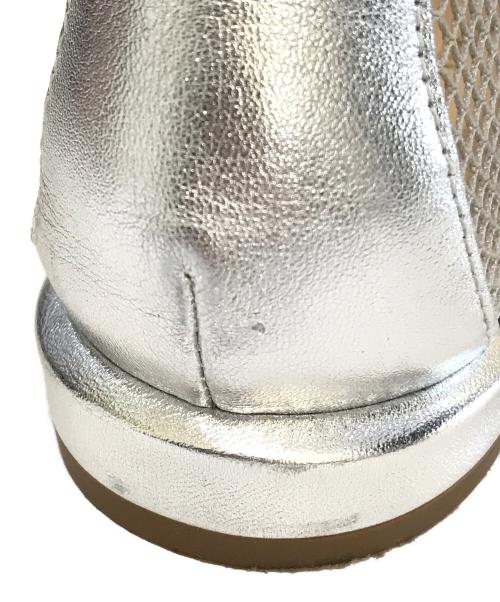 FABIO RUSCONI（ファビオルスコーニ）FABIO RUSCONI (ファビオルスコーニ) ポインテッドトウローヒールネットパンプス シルバー サイズ:38の古着・服飾アイテム