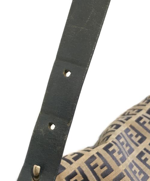 FENDI（フェンディ）FENDI (フェンディ) ズッキーノショルダーバッグ　26325 ブラウンの古着・服飾アイテム