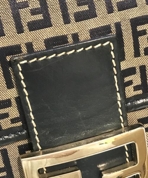 FENDI（フェンディ）FENDI (フェンディ) ズッキーノショルダーバッグ　26325 ブラウンの古着・服飾アイテム