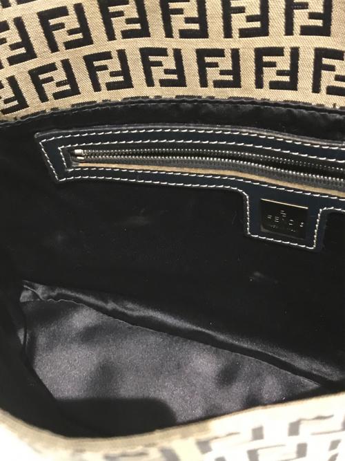 FENDI（フェンディ）FENDI (フェンディ) ズッキーノショルダーバッグ　26325 ブラウンの古着・服飾アイテム