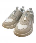 UGGアグ）の古着「CA1 Zip　1151653」｜ホワイト