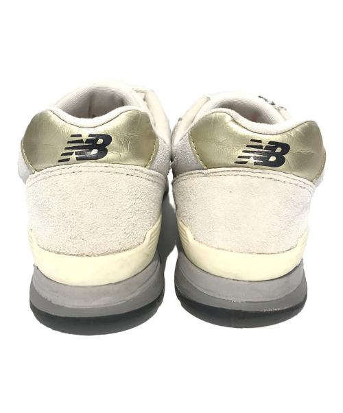 NEW BALANCE（ニューバランス）NEW BALANCE (ニューバランス) ローカットスニーカー　CM996BI ホワイト サイズ:24の古着・服飾アイテム