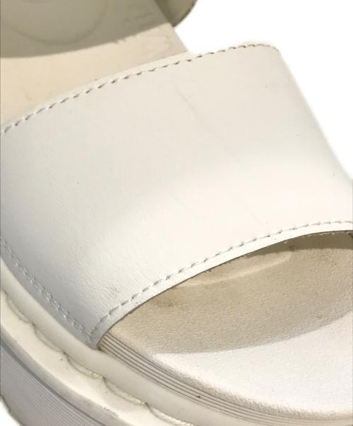 Dr.Martens（ドクターマーチン）Dr.Martens (ドクターマーチン) VOSS QUAD　SH02X ホワイト サイズ:UK3の古着・服飾アイテム