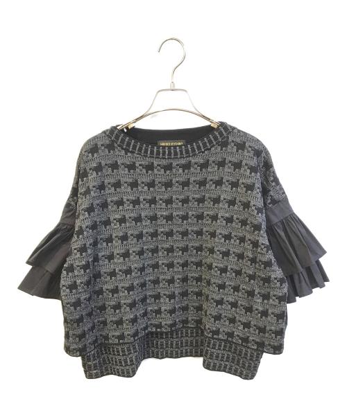 HIROKO KOSHINO（ヒロコ コシノ）HIROKO KOSHINO (ヒロコ コシノ) 袖フリルニット　RRFFC20900 ブラック サイズ:Ｍ 未使用品の古着・服飾アイテム