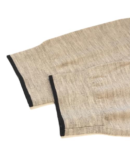 J.PRESS（ジェイプレス）J.PRESS (ジェイプレス) トリムツイン ニット　KRGJGW0020 ベージュ サイズ:Mの古着・服飾アイテム