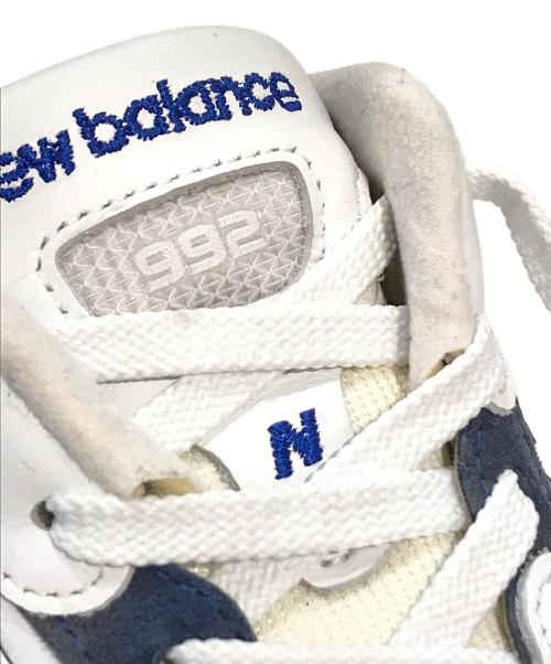 NEW BALANCE（ニューバランス）NEW BALANCE (ニューバランス) ローカットスニーカー　U992GB アイボリー×グリーン サイズ:27の古着・服飾アイテム