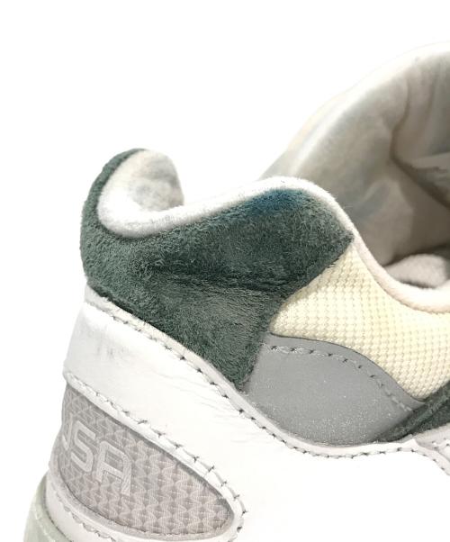 NEW BALANCE（ニューバランス）NEW BALANCE (ニューバランス) ローカットスニーカー　U992GB アイボリー×グリーン サイズ:27の古着・服飾アイテム