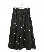 JUSGLITTYジャスグリッティー）の古着「ドット刺繍タックスカート　43330460」｜ブラック