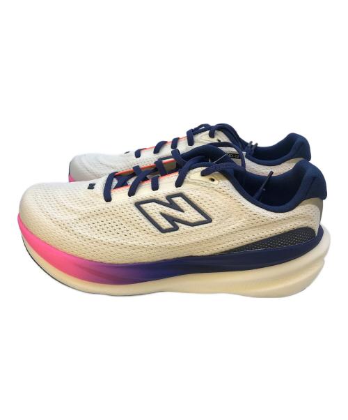 NEW BALANCE（ニューバランス）NEW BALANCE (ニューバランス) 1080 v15 W10801L7 ホワイト サイズ:24.5の古着・服飾アイテム