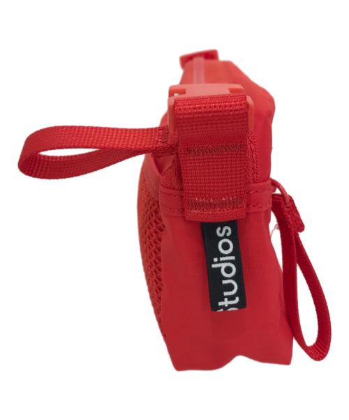 Acne studios（アクネ ストゥディオズ）ACNE STUDIOS (アクネ ストゥディオズ) フェイスクロスボディバッグ FA-UX-BAGS000028 レッドの古着・服飾アイテム