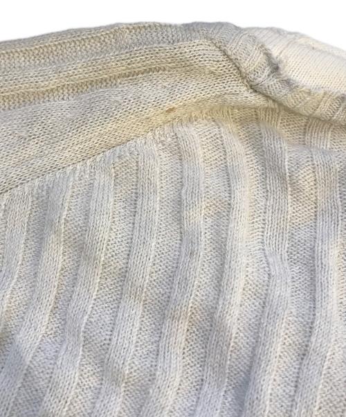 C.P COMPANY（シーピーカンパニー）C.P COMPANY (シーピーカンパニー) ニット ホワイト サイズ:6の古着・服飾アイテム
