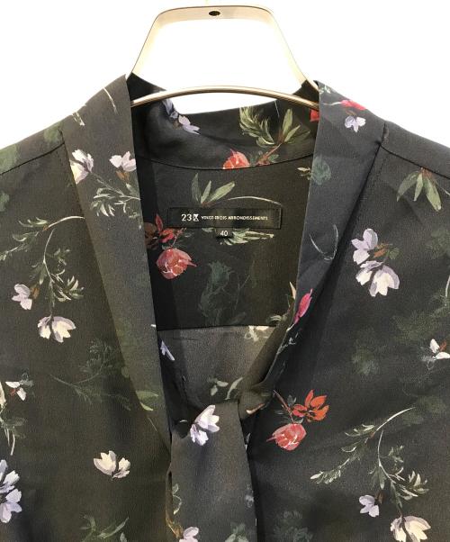 23区（ニジュウサンク）23区 (ニジュウサンク) 花柄ワンピース　OP.WO.KW.1308 ブラック サイズ:Ｌの古着・服飾アイテム