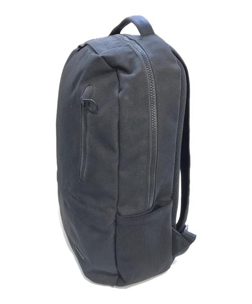 Incase（インケース）Incase (インケース) リュック ブラックの古着・服飾アイテム