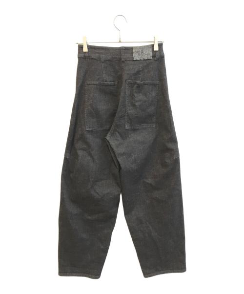 cafe de INDiGo（カフェ ド インディゴ）cafe de INDiGo (カフェ ド インディゴ) ストレッチカーブデニム　MIE102PCE ブラック サイズ:W25 未使用品の古着・服飾アイテム