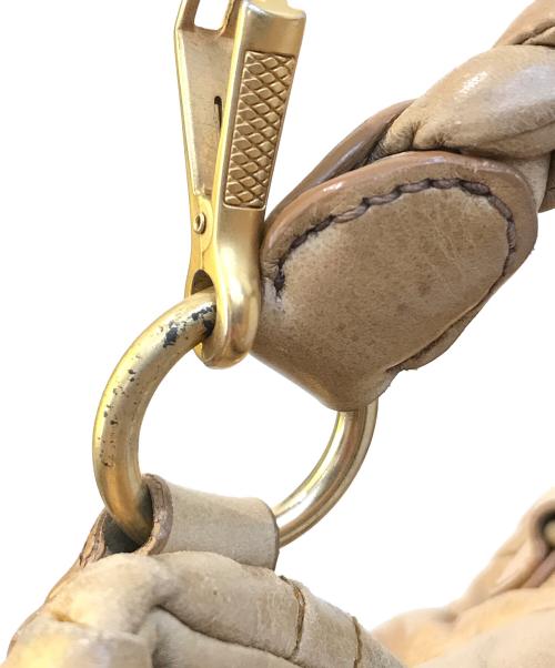 MIU MIU（ミュウミュウ）MIU MIU (ミュウミュウ) 2WAYバッグ　マテラッセ ベージュの古着・服飾アイテム