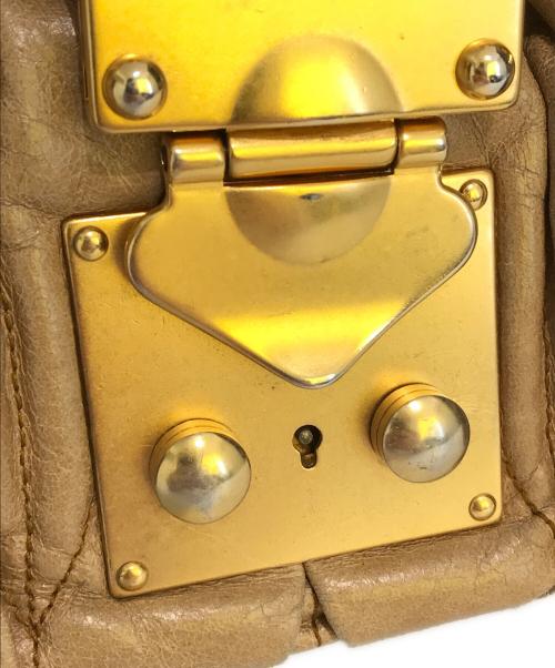 MIU MIU（ミュウミュウ）MIU MIU (ミュウミュウ) 2WAYバッグ　マテラッセ ベージュの古着・服飾アイテム