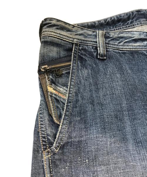 DIESEL（ディーゼル）DIESEL (ディーゼル) デニムパンツ　PHEYO インディゴ サイズ:W29の古着・服飾アイテム