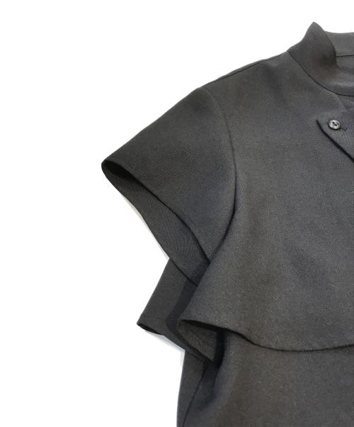 UNITED TOKYO（ユナイテッドトーキョー）UNITED TOKYO (ユナイテッドトーキョー) ターンフライハーフスリーブブラウス　141402008 ブラック サイズ:FREEの古着・服飾アイテム