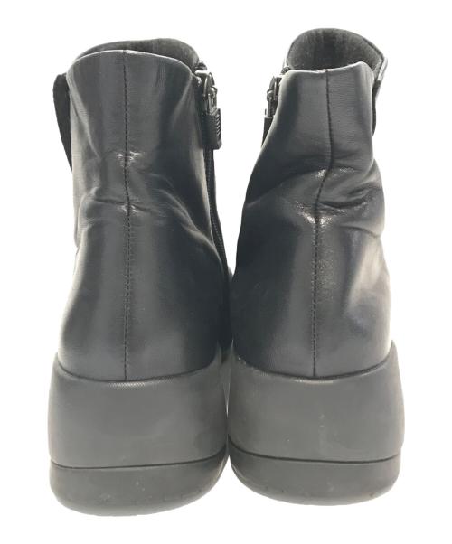 fitfit（フィットフィット）fitfit (フィットフィット) ソフトレザーミドルブーツ　85679-090 ブラック サイズ:23.5の古着・服飾アイテム