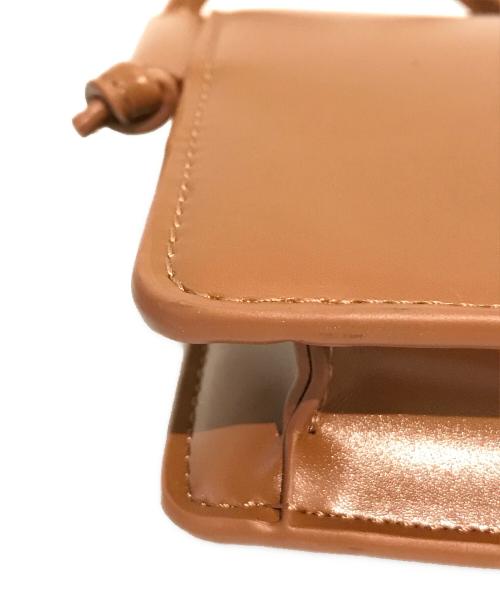 MARNI（マルニ）MARNI (マルニ) クロスボディバッグ　M01256 ブラウンの古着・服飾アイテム