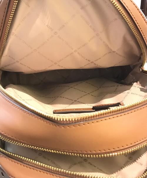 MICHAEL KORS（マイケル・コース）MICHAEL KORS (マイケル・コース) リュック　35S2G8TB2B ベージュの古着・服飾アイテム