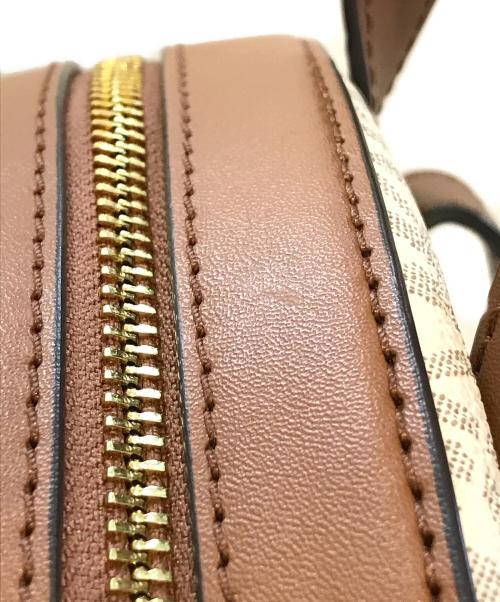 MICHAEL KORS（マイケル・コース）MICHAEL KORS (マイケル・コース) リュック　35S2G8TB2B ベージュの古着・服飾アイテム