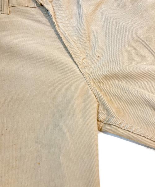 LEVI'S（リーバイス）LEVI'S (リーバイス) 519コーデュロイパンツ ベージュ サイズ:91(W 36)の古着・服飾アイテム