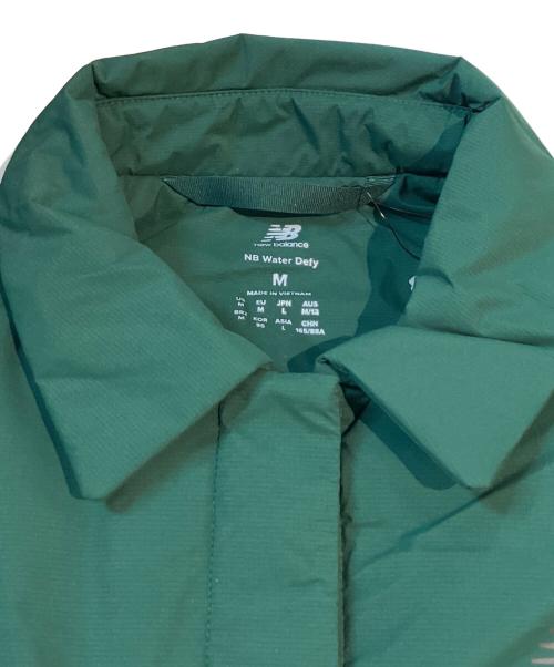 NEW BALANCE（ニューバランス）NEW BALANCE (ニューバランス) パデッドコーチジャケット　WJ43506 グリーン サイズ:L 未使用品の古着・服飾アイテム