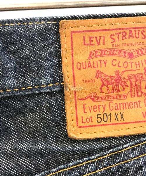LEVI'S VINTAGE CLOTHING（リーバイス ビンテージ クロージング）LEVI'S VINTAGE CLOTHING (リーバイス ビンテージ クロージング) 復刻501XXリメイクデニムパンツ　PC9-47501-0200 ブラック サイズ:W33の古着・服飾アイテム