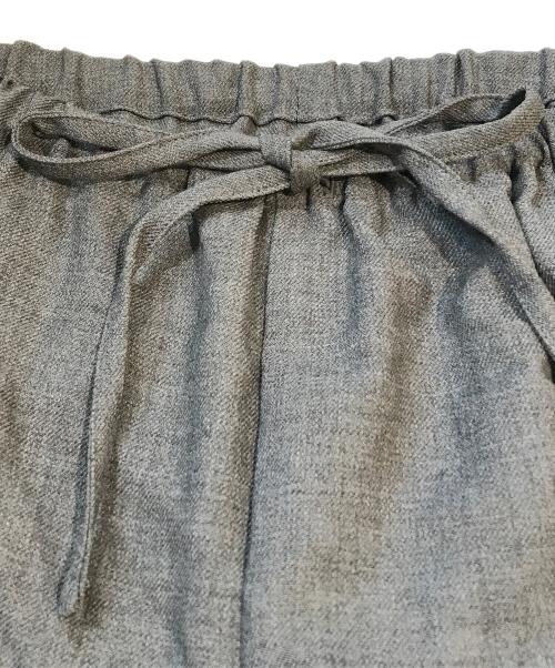 Gypsohila（ジプソフィア）Gypsohila (ジプソフィア) Relaxy Slacks　GPB-302 グレー サイズ:36 未使用品の古着・服飾アイテム