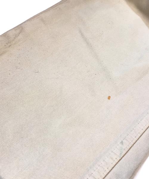 LEVI'S（リーバイス）LEVI'S (リーバイス) デニムパンツ ベージュ サイズ:W33の古着・服飾アイテム