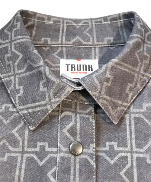 TRUNK HIROKO KOSHINO（トランク ヒロコ コシノ）TRUNK HIROKO KOSHINO (トランク ヒロコ コシノ) ハイテンションツイルHKロゴジャケット グレー サイズ:38の古着・服飾アイテム