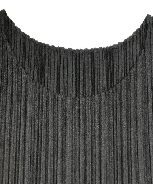 PLEATS PLEASE（プリーツプリーズ）PLEATS PLEASE (プリーツプリーズ) プリーツTシャツ PP55-JK103 ブラック サイズ:Lの古着・服飾アイテム