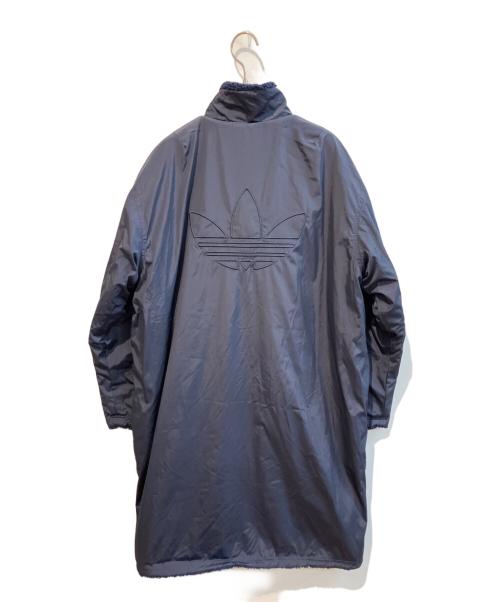 adidas（アディダス）adidas (アディダス) リバーシブルボアコート ネイビー サイズ:OTの古着・服飾アイテム