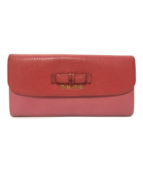 MIU MIU（ミュウミュウ）MIU MIU (ミュウミュウ) リボン長財布 レッドの古着・服飾アイテム