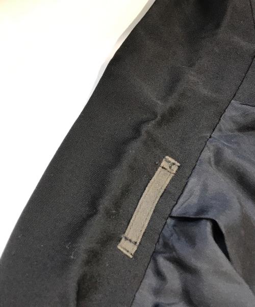 COMME des GARCONS HOMME PLUS（コムデギャルソンオムプリュス）COMME des GARCONS HOMME PLUS (コムデギャルソンオムプリュス) ラペル切替テーラードジャケット　PJ-11002 ブラック サイズ:Ｓの古着・服飾アイテム