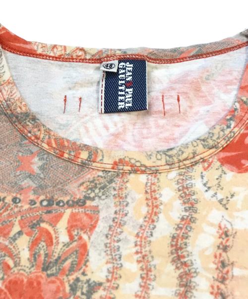 Jean Paul GAULTIER（ジャンポールゴルチェ）Jean Paul GAULTIER (ジャンポールゴルチェ) 総柄Tシャツ オレンジ サイズ:48の古着・服飾アイテム