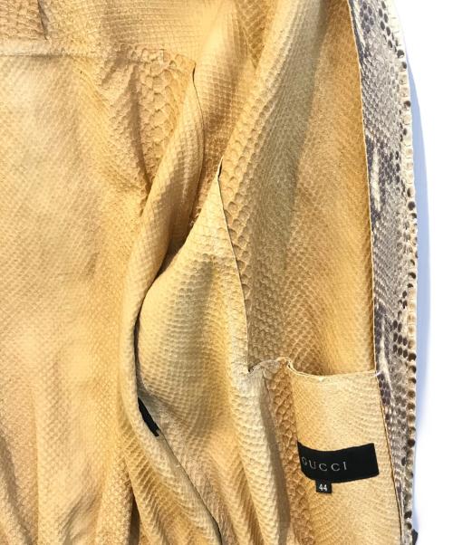 GUCCI（グッチ）GUCCI (グッチ) レザーパイソンジャケット ベージュ サイズ:44の古着・服飾アイテム