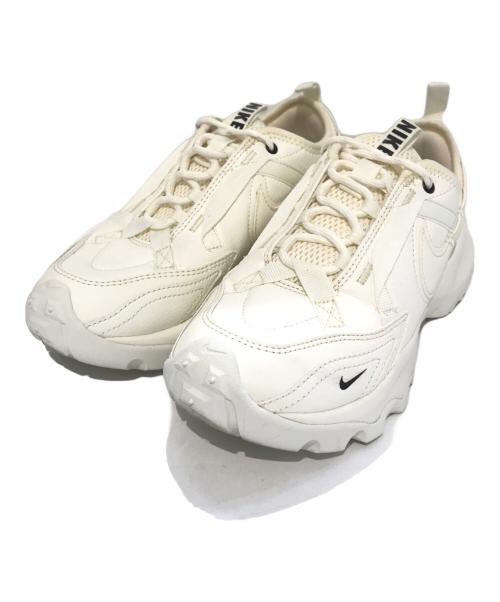 NIKE（ナイキ）NIKE (ナイキ) ローカットスニーカー　DD9682-100 ホワイト サイズ:23.5の古着・服飾アイテム