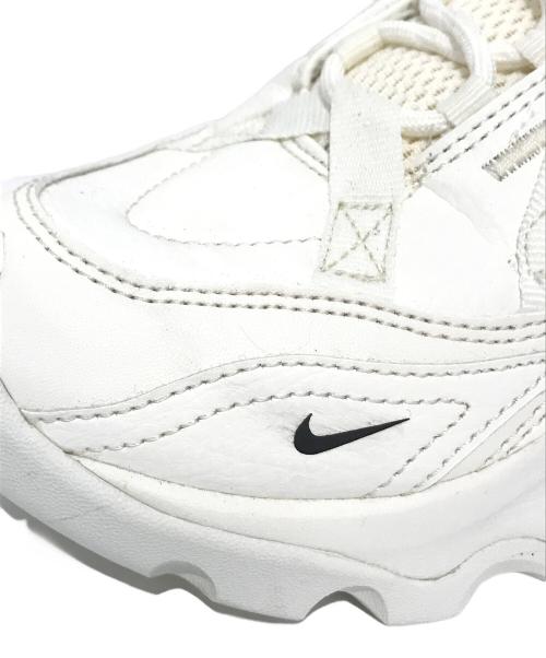 NIKE（ナイキ）NIKE (ナイキ) ローカットスニーカー　DD9682-100 ホワイト サイズ:23.5の古着・服飾アイテム