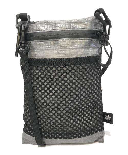 GOLDWIN（ゴールドウイン）GOLDWIN (ゴールドウイン) ダイニーマサコッシュバッグ シルバーの古着・服飾アイテム