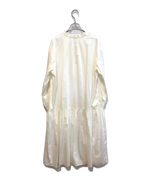 BALLSEY（ボールジィ）BALLSEY (ボールジィ) ハイカウントサテン ティアードワンピース ホワイト サイズ:Sの古着・服飾アイテム