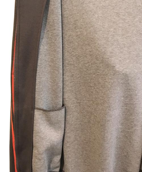 adidas（アディダス）adidas (アディダス) フーデットトラックジャケット AGC002 ブラウン サイズ:2XLの古着・服飾アイテム