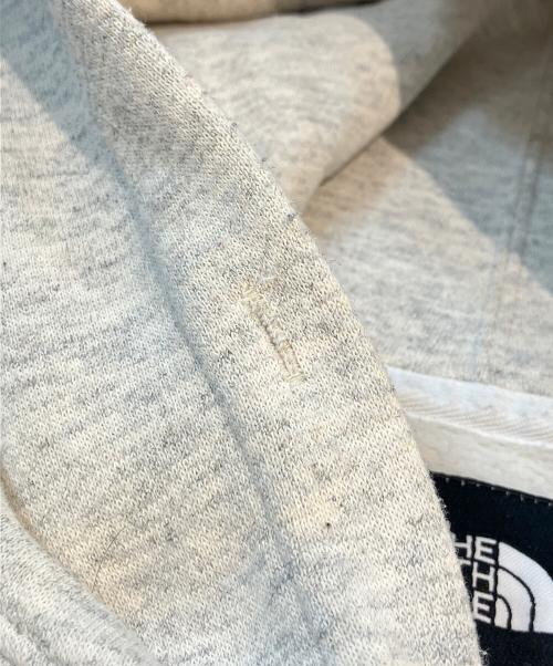 THE NORTH FACE（ザ ノース フェイス）THE NORTH FACE (ザ ノース フェイス) スクエアロゴフーディ　NT61835 グレー サイズ:Mの古着・服飾アイテム