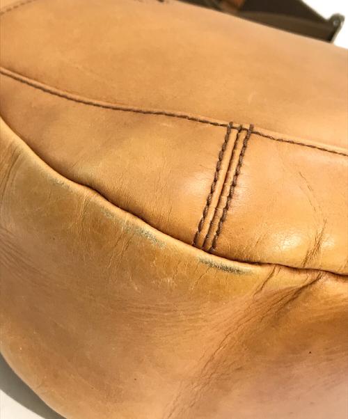 HERGOPOCH（エルゴポック）HERGOPOCH (エルゴポック) ショルダーバッグ ベージュの古着・服飾アイテム