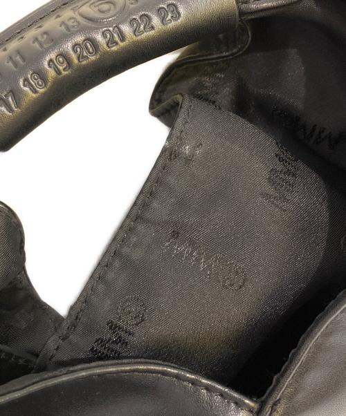 MM6 Maison Margiela（エムエムシックスメゾンマルジェラ）MM6 Maison Margiela (エムエムシックスメゾンマルジェラ) ジャパニーズミニトートバッグ　SB6WD0013 ブラックの古着・服飾アイテム